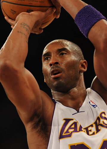 太阳报：阿尔德韦雷尔德参加比利时蒙面歌手后，又参演了电影（《太阳报》：阿尔德韦雷尔德参加比利时《蒙面歌手》后再跨界出演电影）