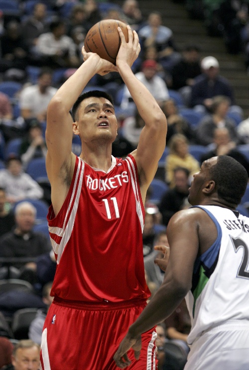 王燊超同款，官方推出直升机游览服务，10分钟行程每人1680元（官方推出直升机观光：10分钟行程每人1680元，王燊超同款体验）