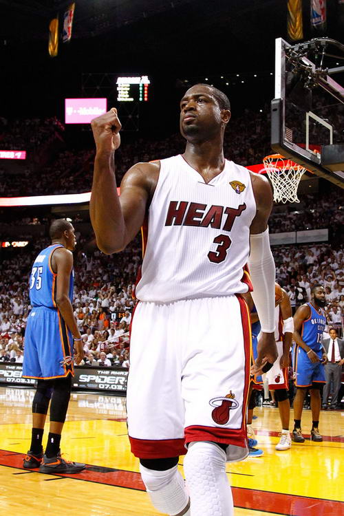 佩德里时隔1各月再为巴萨登场，送出28次传球，3次过人成功（佩德里一个月后复出为巴萨出战：28次传球、3次成功过人）