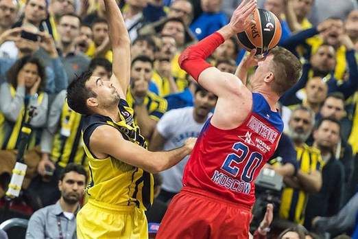 迈尼昂能否续约？阿莱格里：俱乐部正在规划米兰的未来（迈尼昂续约成疑？阿莱格里：米兰正着手规划未来）