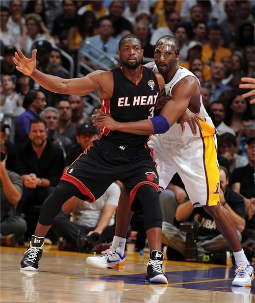 火箭哈登连续三场得分30+（火箭球星哈登连3场砍下30+分）