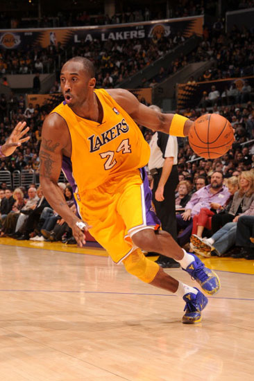 麦迪逊：我们感受到了球迷们的爱，来到中国香港感觉很棒（麦迪逊：球迷的热情让我们倍感温暖，在中国香港的体验很棒）