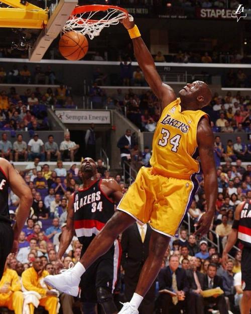 每体：巴尔德吉在瑞典队表现出色，渴望在巴萨获得更多出场（每体：巴尔德吉在瑞典队表现抢眼，盼在巴萨得到更多出场机会）