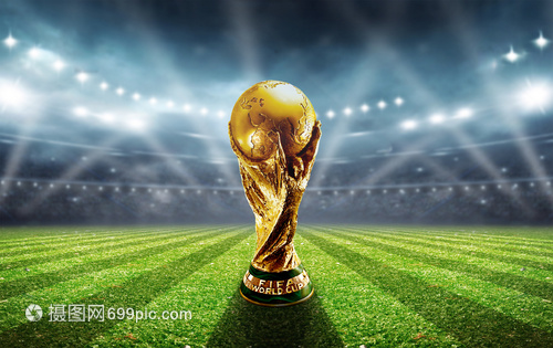 着对足球的 着对足球的